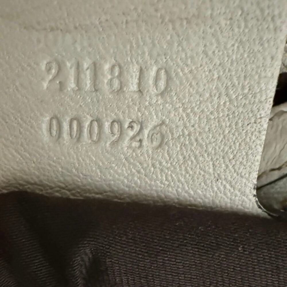 Gucci Vintage Canvas and Leather Shoulder Bag - Picture 7 of 9